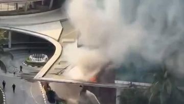 Hotel Pullman Tanjung Duren Terbakar, Petugas Damkar Langsung Diterjunkan