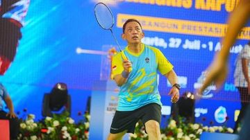 Aksi Seru Kapolri vs Bahlil Lahadalia di Laga Ekshibisi Penutupan Kapolri Cup 2026