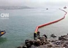 Cegah Imigran Ilegal, Spanyol Pasang Penghalang Apung di Perbatasan Ceuta