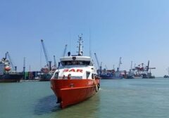 KMP Mutiara Sentosa 2 Terbakar di Perairan Sumenep, Penumpang Nekat Terjun ke Laut