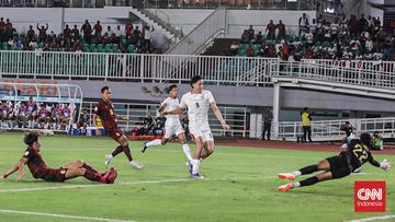 Jelang Duel Lawan Timnas Indonesia, Kiper Anyar Vietnam Pilih Fokus Tim daripada Mitchell Baker