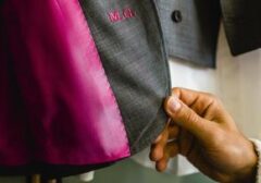 Tampil Elegan Tanpa Brand Mahal: Kekuatan Monogram sebagai Simbol Status Pria
