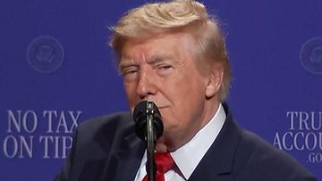 Donald Trump Beri Kritik Tajam kepada Kandidat Senat Muslim Abdul El-Sayed